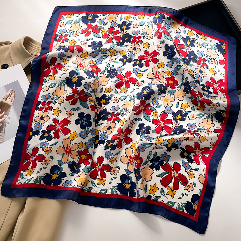 Luxury Square Scarf For Women  - Silk Neck Scarf บทวิจารณ์และราคา