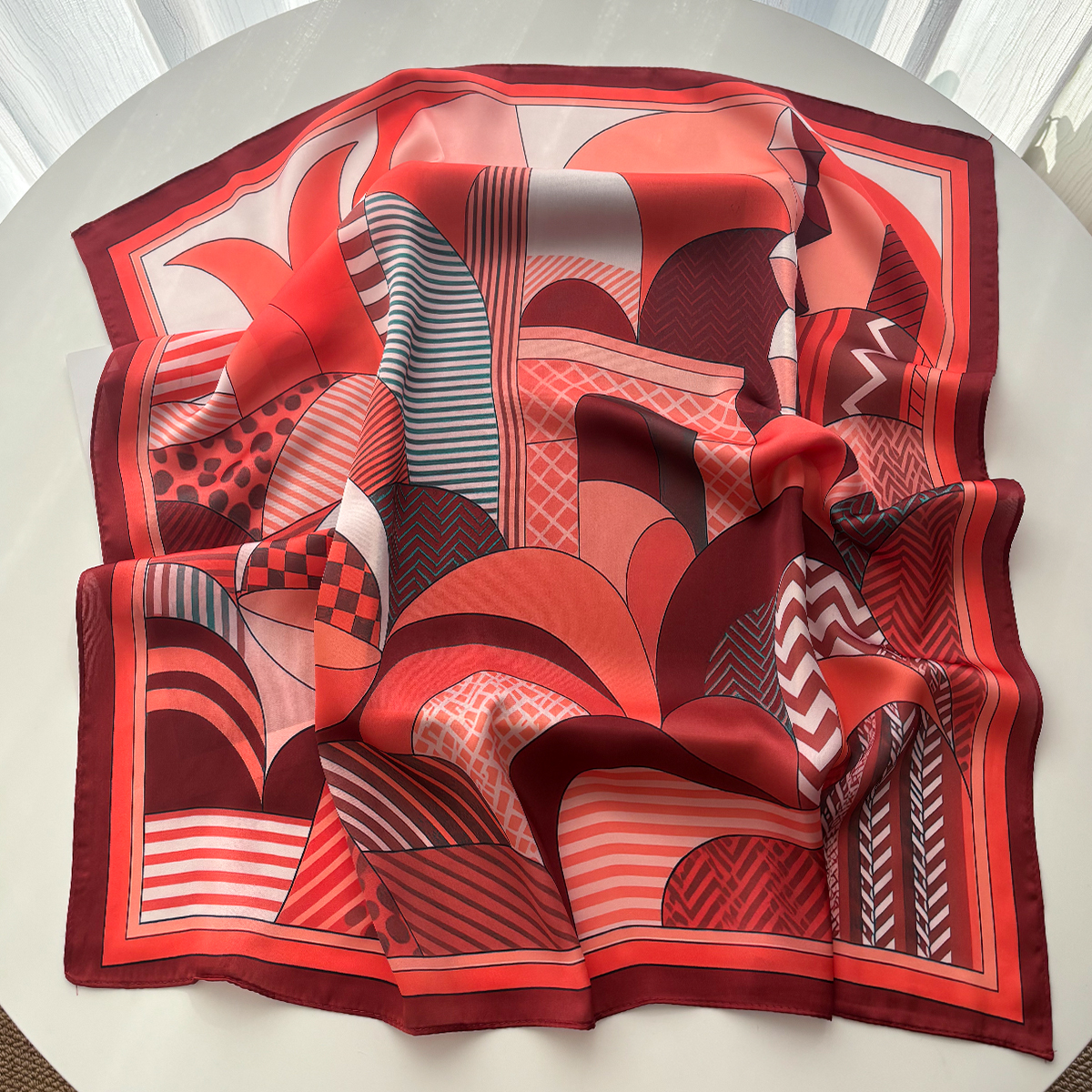 Luxury Square Scarf For Women  - Silk Neck Scarf บทวิจารณ์และราคา