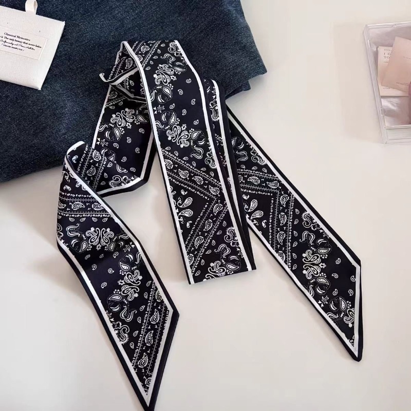 Black White Double Sided Paisl - Ascot Neck Scarf บทวิจารณ์และราคา