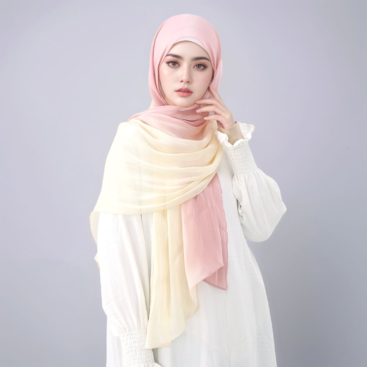 Gradient Twinkle Silk Hijab Sc - Head Wrap Turban บทวิจารณ์และราคา