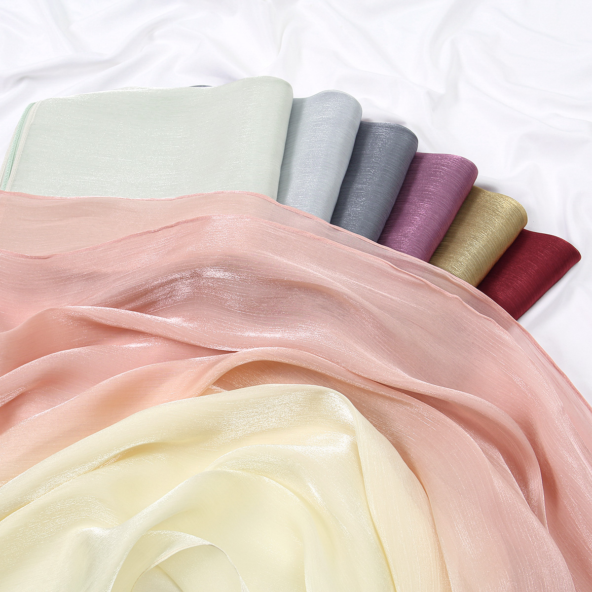 Gradient Twinkle Silk Hijab Sc - Head Wrap Turban บทวิจารณ์และราคา
